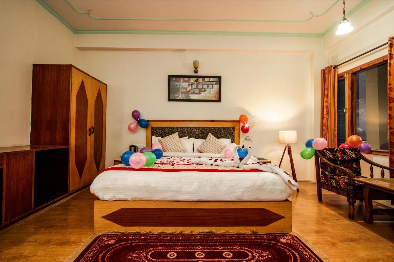 Hotel Prini Palace Manali  Exterior photo