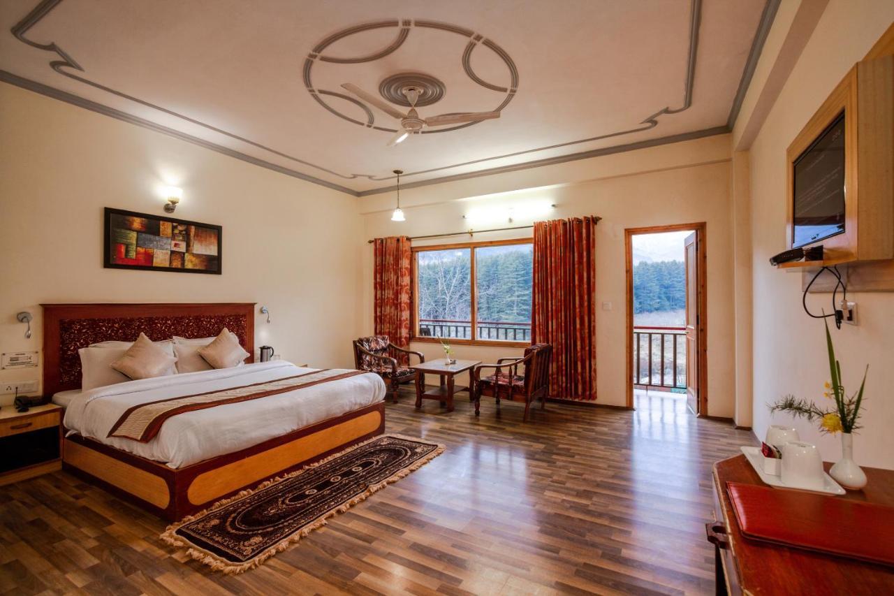 Hotel Prini Palace Manali  Exterior photo