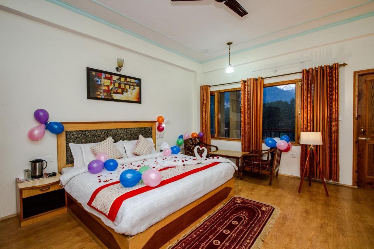 Hotel Prini Palace Manali  Exterior photo