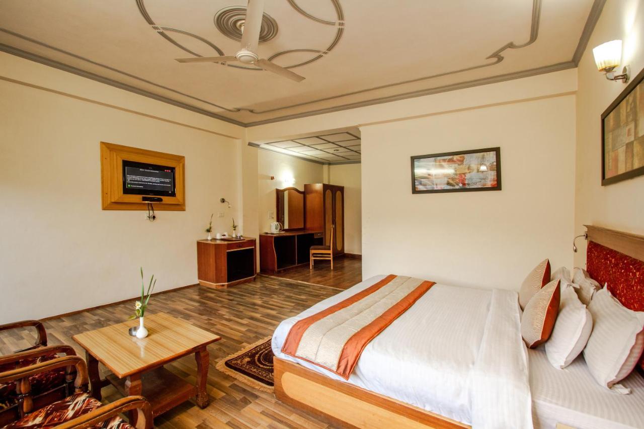 Hotel Prini Palace Manali  Exterior photo
