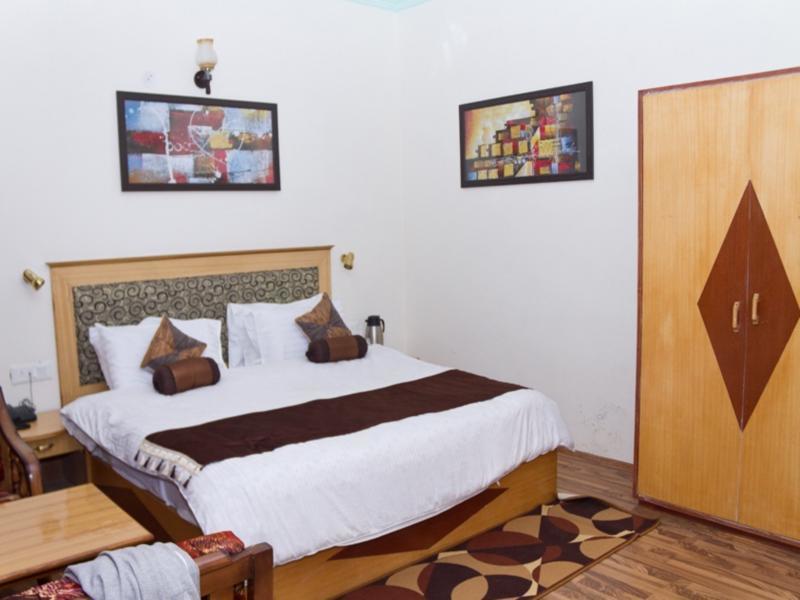 Hotel Prini Palace Manali  Exterior photo